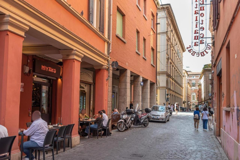 Others 3, NETTUNO LUXURYH - BOLOGNACENTRO Duomo Rooms and suites, Bologna