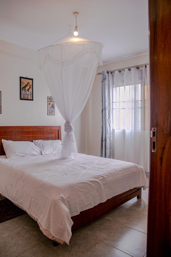 2, Eric and Devota apartments Kampala, Jinja