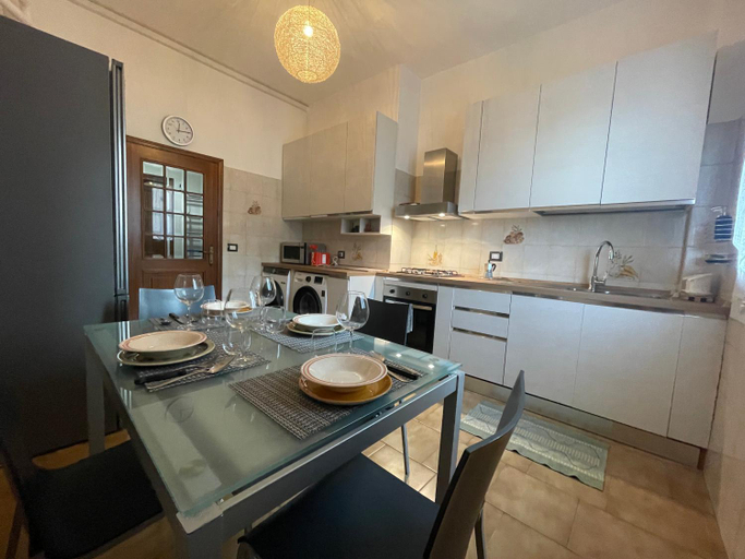 Others 4, Eva Capital Guest House, Modena