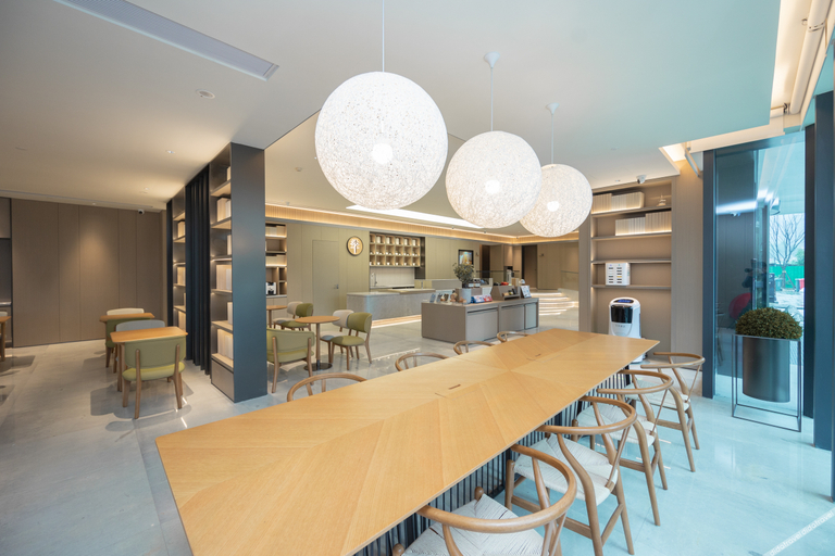 Food & Drinks 5, JI Hotel Hangzhou Future Tech City Wanda Plaza, Hangzhou