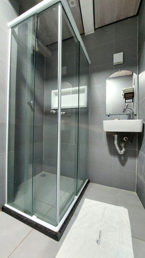 Bathroom 2, Villamar Pousada, Cairu