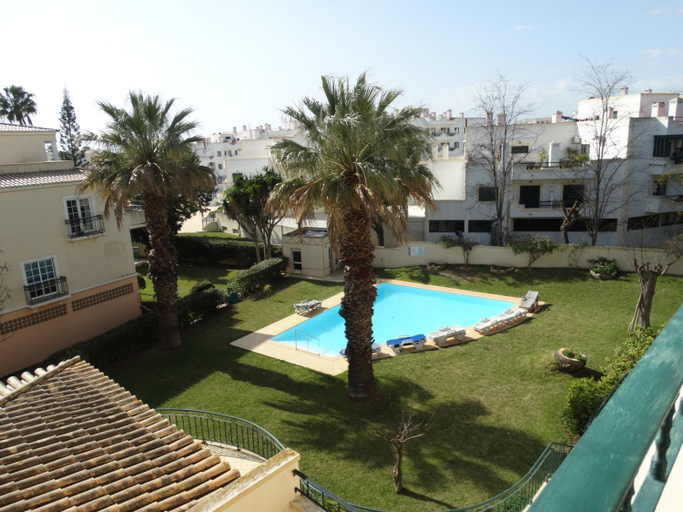 Sport & Beauty, Apartamento com Piscina junto a Praia - Alvor, Portimão