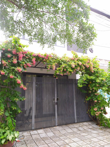 BEN'S HOUSE 3 minutes walk to beach 4 Bedrooms, Sơn Trà