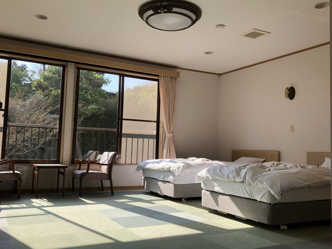 Bedroom, Onomichi Yasuraginoyado Seeso, Onomichi