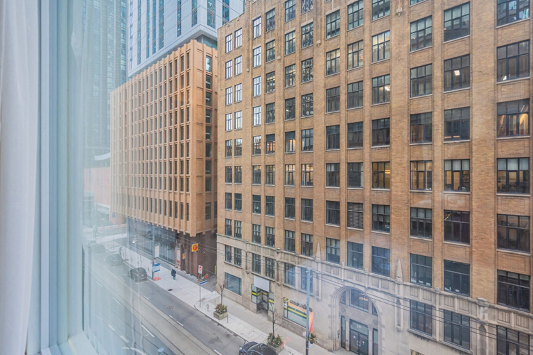 Exterior & Views, RS Suites - Fashion District, Toronto