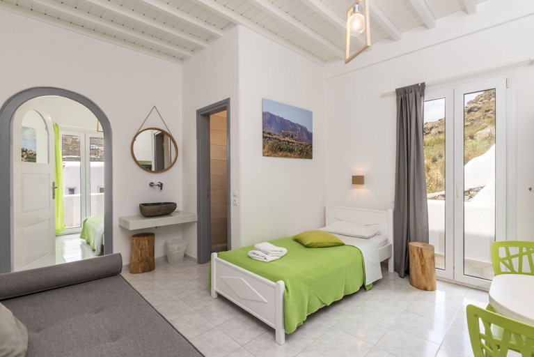 Bedroom 3, Artemoula's Studios, South Aegean