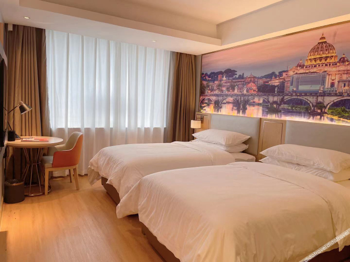 Bedroom 2, Vienna Hotel Lianyuan Renmin Middle Road Statium, Loudi