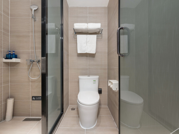 Bathroom 4, Hanting Hotel Dalian North Railway Station South Square, Dalian