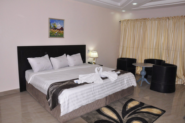 Bedroom 3, Aaliyah Royale Hotel, AbujaMun