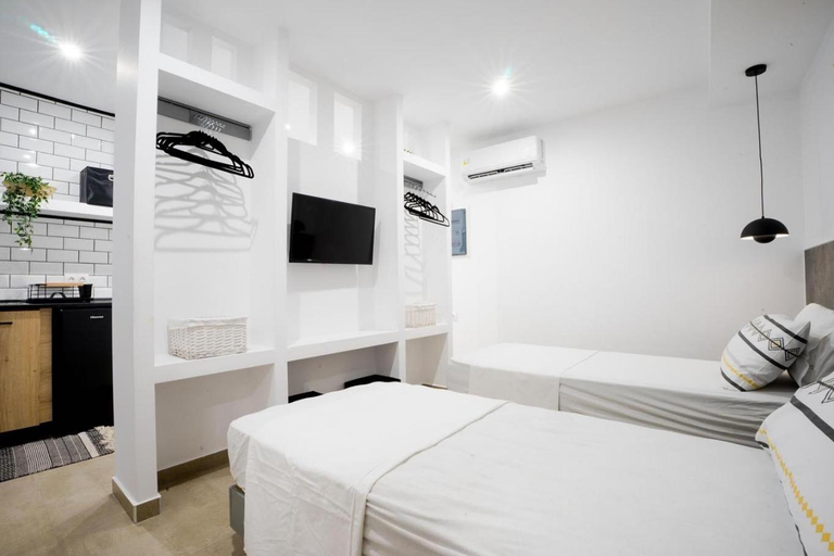 Others 3, Mousikorama Apartments, South Aegean