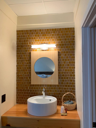 Bathroom 2, Trailside Inn, Rutland