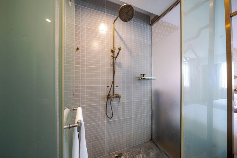 Bathroom 3, Xingyi Chain Hotel Jiangxia Metro Station, Guangzhou