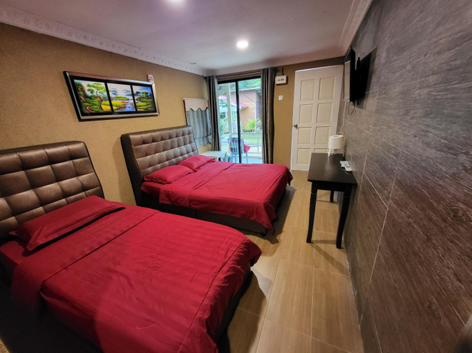 Bedroom 2, Tamara Guest House, Mersing