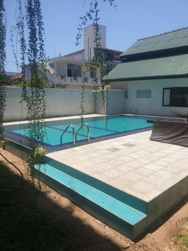 Sport & Beauty 5, Traveller's Hotel Hikkaduwa, Hikkaduwa