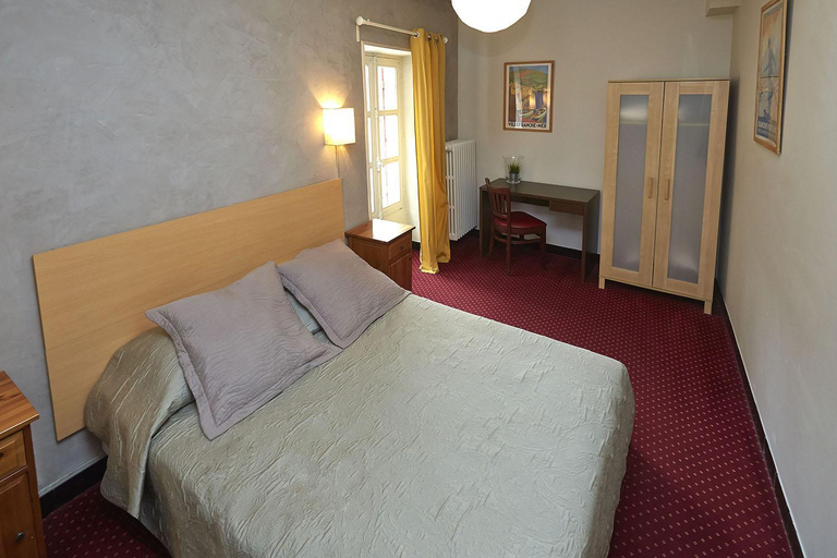 Bedroom 3, Hotel Le Foch, Côte-d'Or