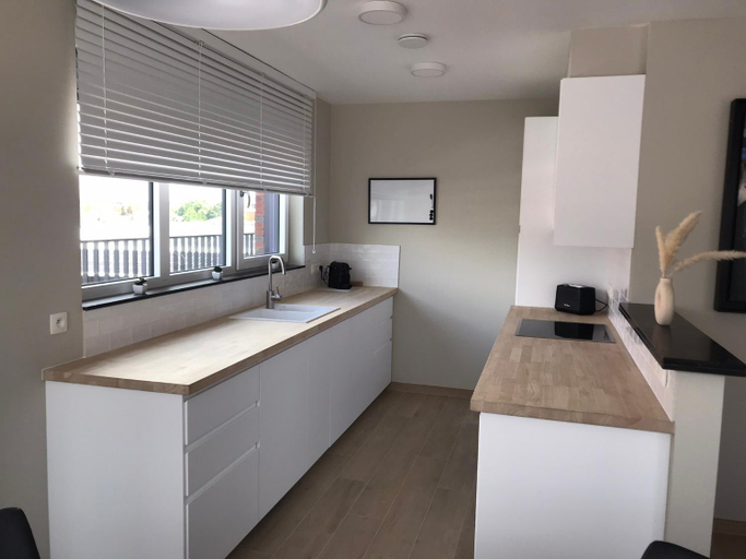 Others 5, Residentie Sluispark, Oost-Vlaanderen