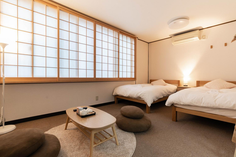 Bedroom 3, Tsuruhashi Myotaku, Osaka