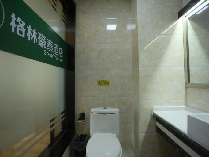 Bathroom 3, GreenTree Inn Anqing East Yingbin Road High-Speed Railway Station, Anqing