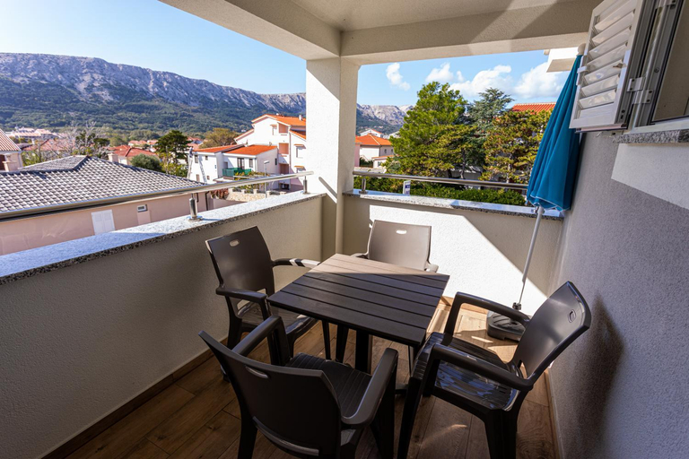 Others 2, Apartments Crnekovic Tomislava 8A, Baška