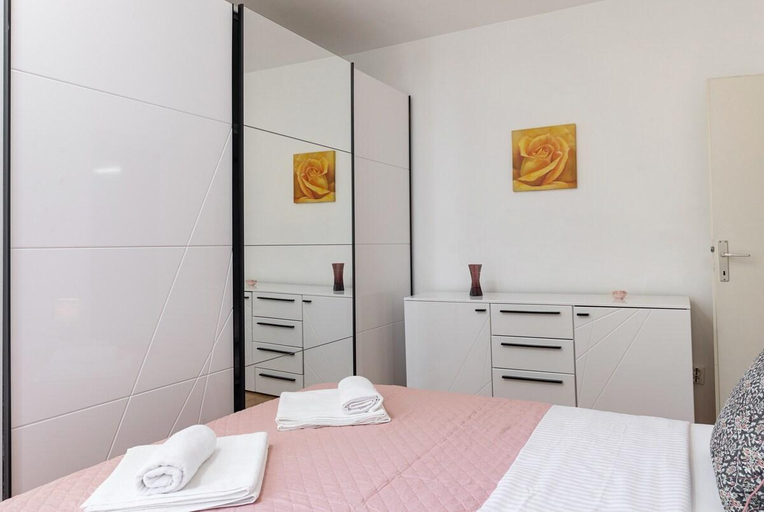 Bedroom 2, Bliss Apartment near Bellevue beach, Dubrovnik