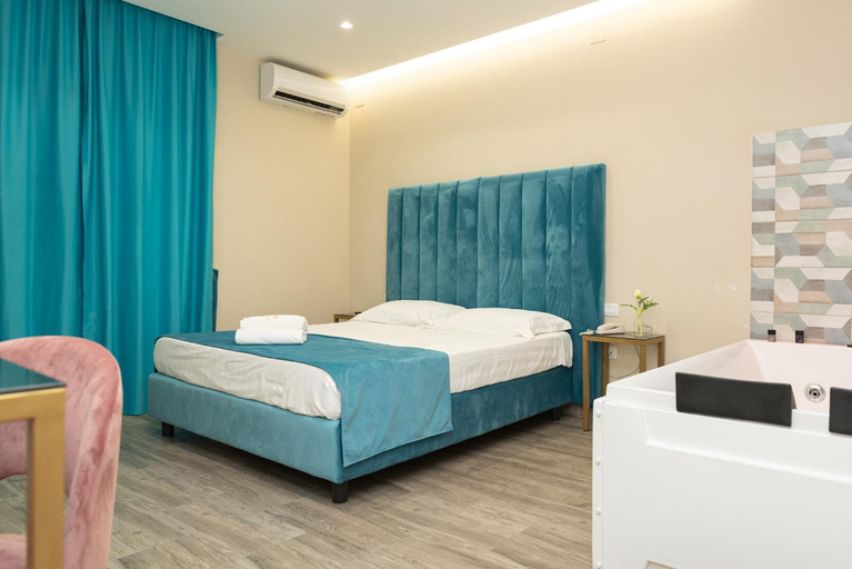 Bedroom 2, DEA SUITE, Napoli