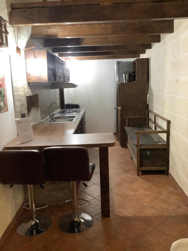 Others 4, Xenia renting, Taranto