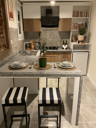 Others 4, 2BR 2Bath with Balcony Near Nişantaşı and Taksim #5, Şişli