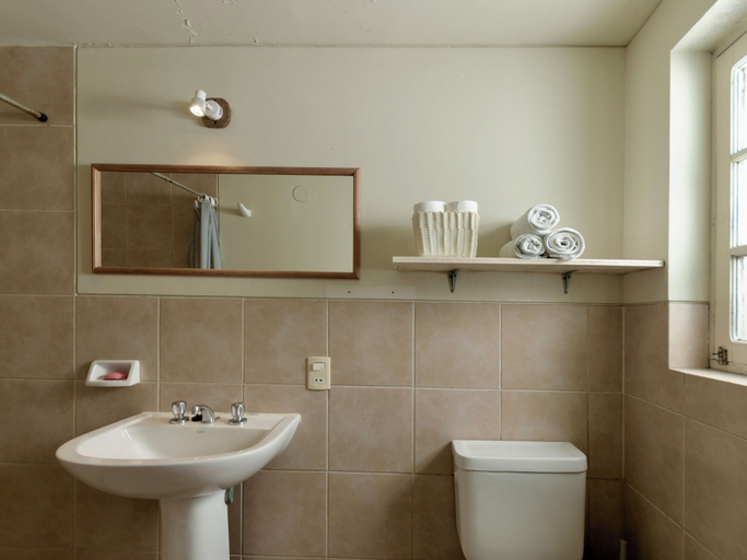 Bathroom 3, Casa Bolivia Mundo, Pedro Domingo Murillo