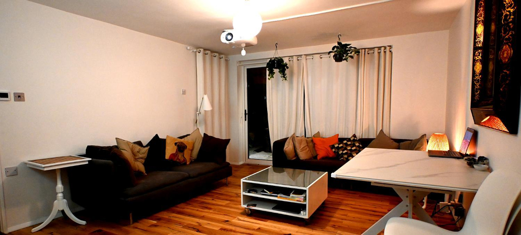 Others 5, 3-Bed House with Amazing Garden, London