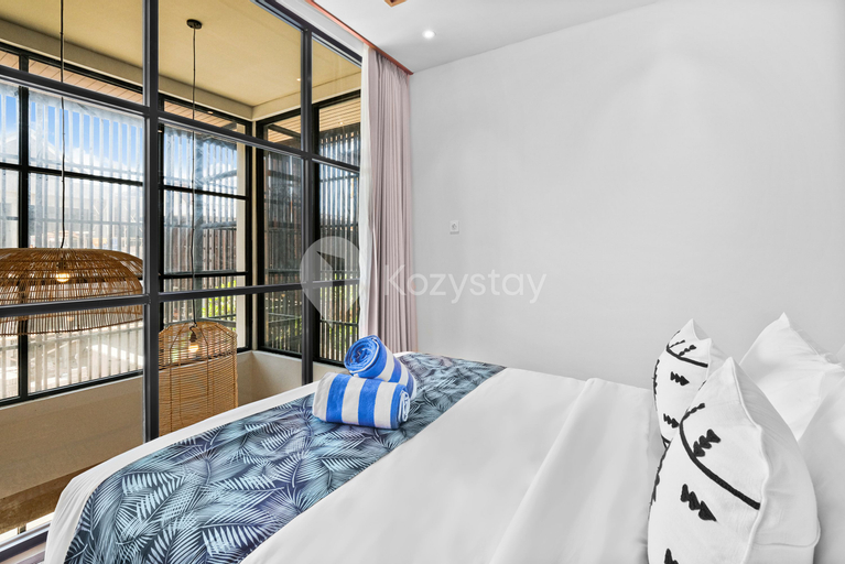 Aluna Villa by Kozystay - Canggu - Tap to explore photos