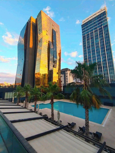 Exterior & Views 2, studio unit with pool and gym, Kartal