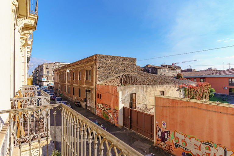 Exterior & Views 2, KleoSuites, Catania