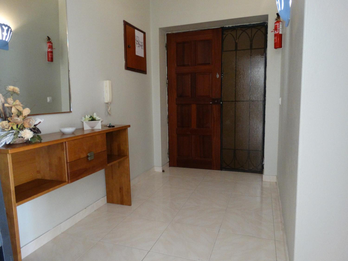 Others 5, Apartamento com Piscina junto a Praia - Alvor, Portimão
