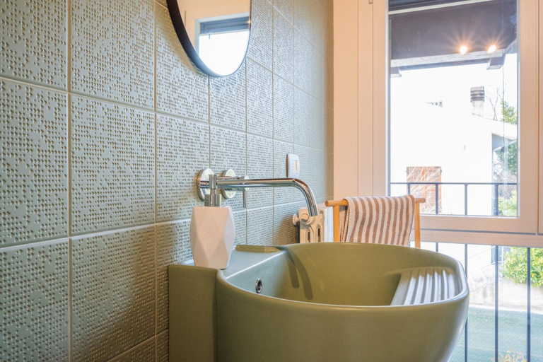 Bathroom 5, Cerlino's B&B, Reggio Nell'Emilia