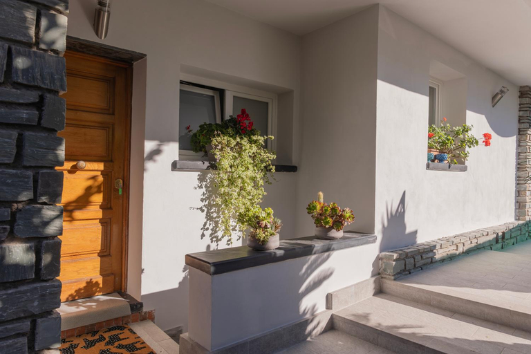 Others 4, Villa Gerani, Imperia