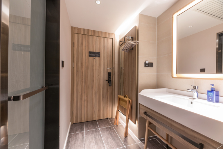 Bathroom 3, Hanting Hotel Lianyungang Guannan County, Lianyungang
