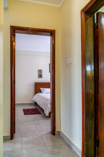 4, Eric and Devota apartments Kampala, Jinja