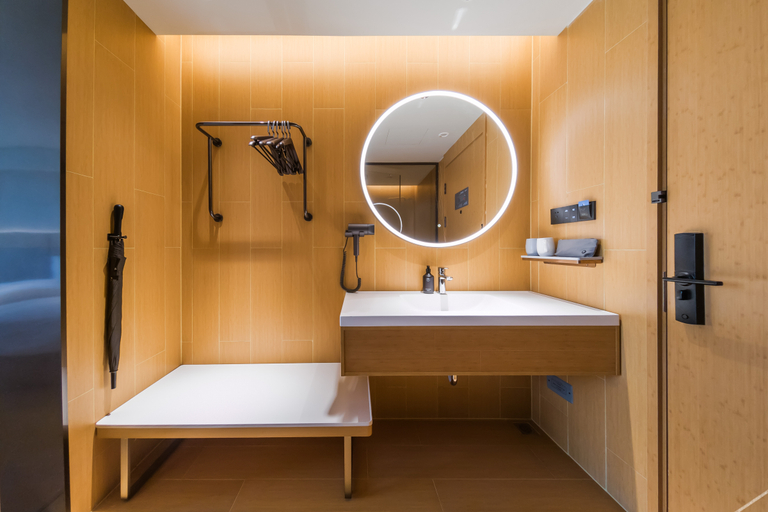 Bathroom 3, Ji Hotel Lianyungang Guannan County Government, Lianyungang