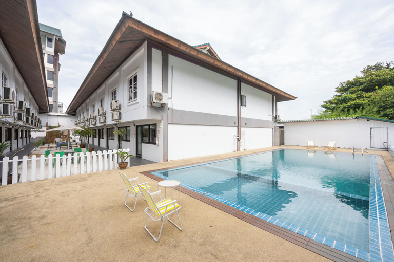 Sport & Beauty 2, The President Hotel at Chokchai 4, Lat Phrao