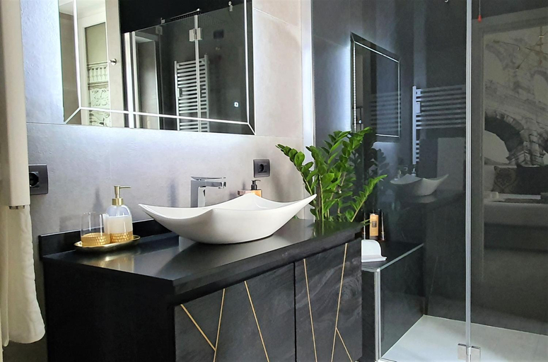 Bathroom 5, Welcome Verona Rooms, Verona
