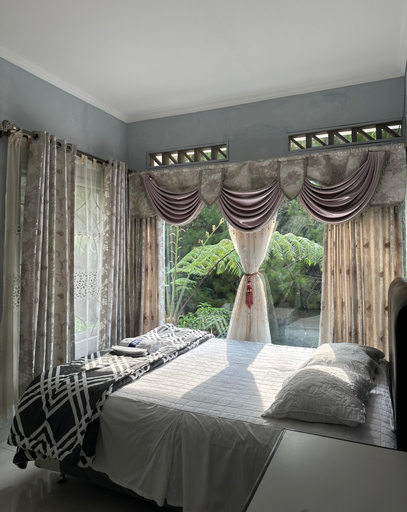 Bedroom 5, Mi Casa - Private & Nature Surrounded Villa, Bandung