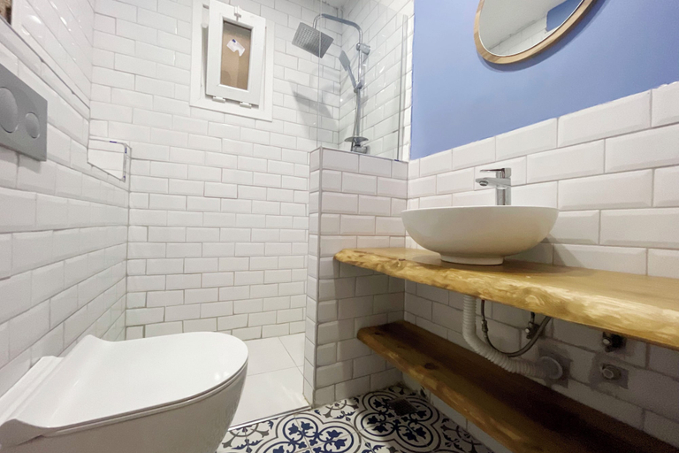 Bathroom, 2BR2Bath Central Apt Close to Nişantaşi, Şişli