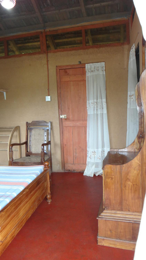 Bedroom 3, Deniyaya National Motel, Kotapola