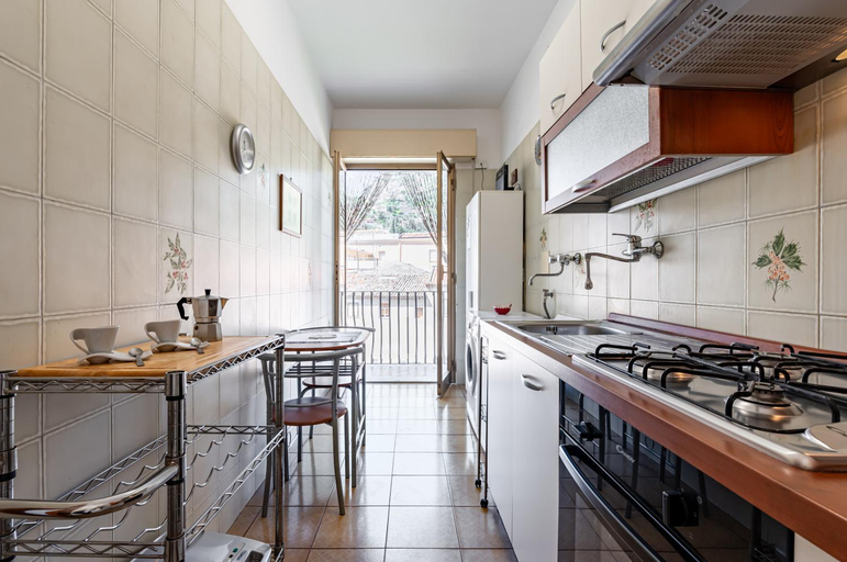 Others 3, GuestHost - A Look of Taormina Apartments - a Few Steps from the Center, Messina