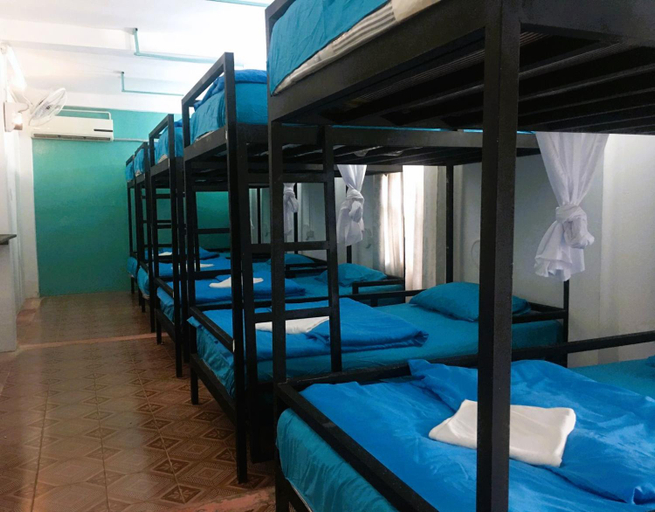Others 2, Bamboo Hostel, Thakhek
