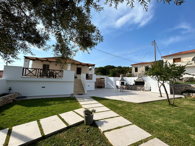 Others 3, Kouzoulis House, Ionian Islands