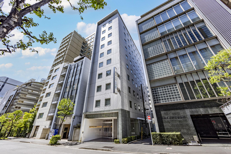 Exterior 7
