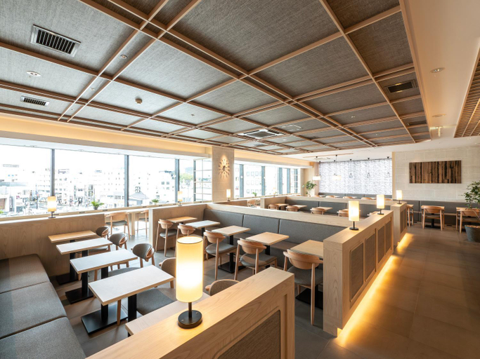 Restaurant 2