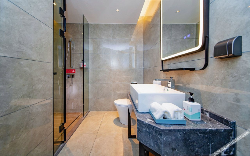 Bathroom 3, Echarm Hotel Xiaogan Yingcheng Sports Center, Xiaogan