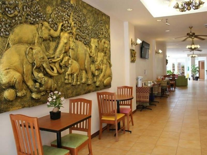 Food & Drinks 4, Neptuna Hotel by Maduzi, Pulau Phuket